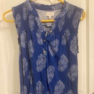 Two Wonderly sleeveless shirts, small